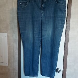 Comfort Stretch Womens Jeans